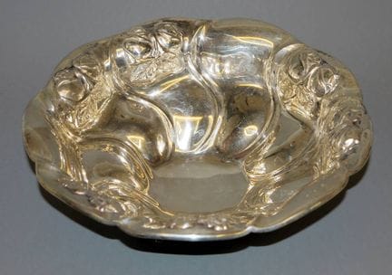 Heavy Art Nouveau silver bowl
The godron-patterned