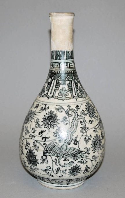 Yuhuchunping avec phénix, vase en forme de bouteil