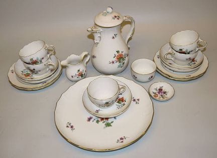 Porcelain rest service Blume 2, Meissen, 1st choic