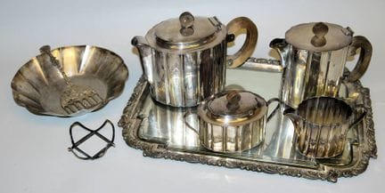 Coffee and tea set, bowl, tray inter alia, silver-