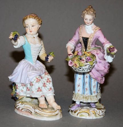 Vendedora de flores e hija de jardinero, dos figur