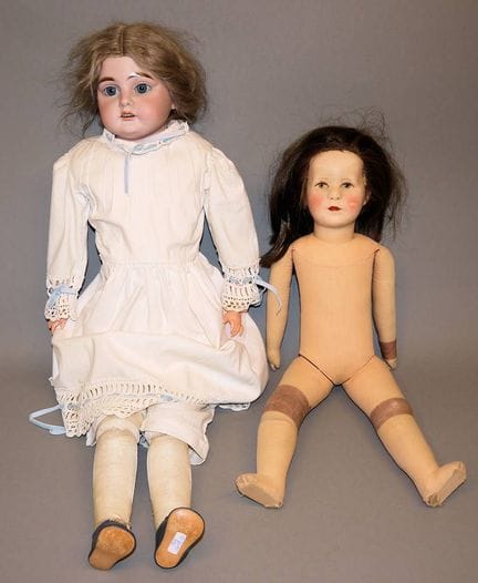 Poupée Kathe Kruse, années 1950, et poupée à tête 