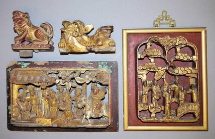 Quatre fragments de mobilier sculptés de l'époque 