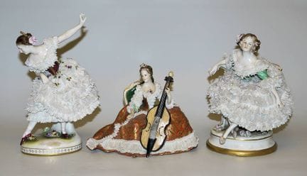 Dama, bailarina de ballet y violonchelista: tres f