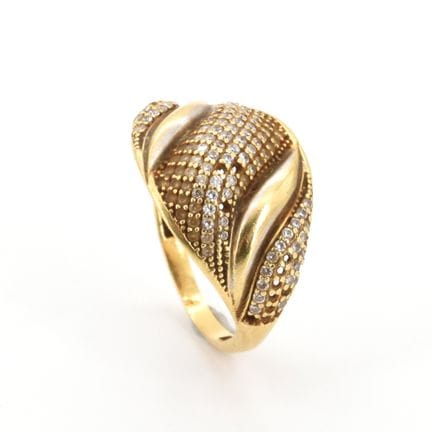 Anillo de oro amarillo de 18 quilates (piedras fal