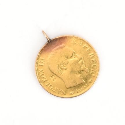 Colgante de oro amarillo de 18 quilates (anilla de