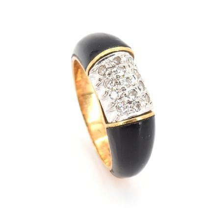 Anillo de oro amarillo de 18 quilates con 13 diama