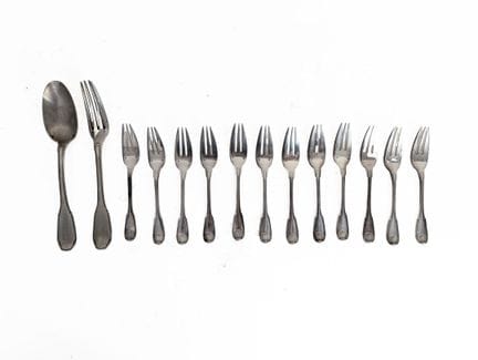 12 fourchettes à gâteau en argent poinçon Minerve
