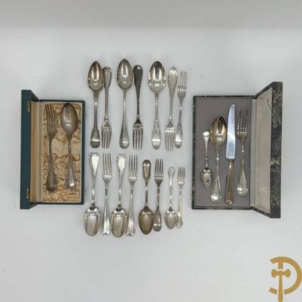 Set di posate in argento massiccio: vari set da co