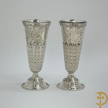 Coppia di “pique fleurs” in argento inglese massic