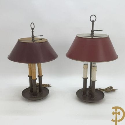Due lampade "bouillotte" in rame con 3 punti luce 