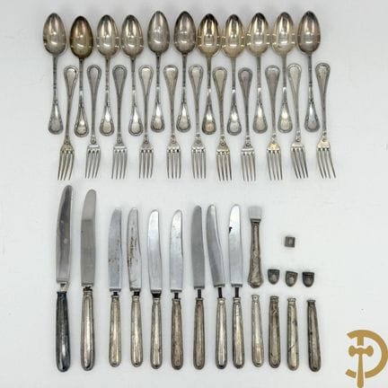 11 cucchiaini in argento massiccio e 11 forchettin