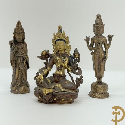Farbige, sitzende Bodhisattvas aus Bronze + 2 budd
