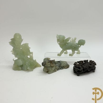 Drei chinesische, handgefertigte Skulpturen von Wi