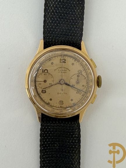 Vintage-Herrenuhr „Chronographe Suisse“ mit golden
