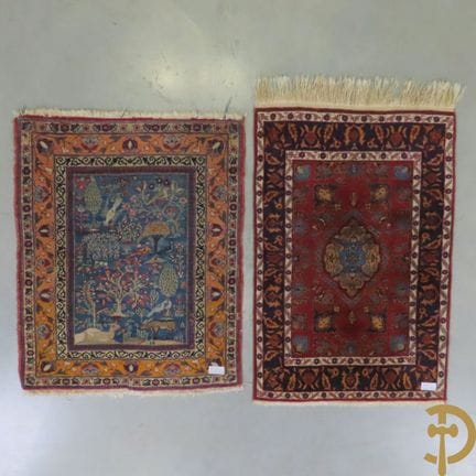 Orientalischer handgeknüpfter Teppich mit Tier- un