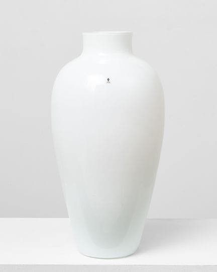 VENINI
White glass vase, 1980
Signed "Venini Itali