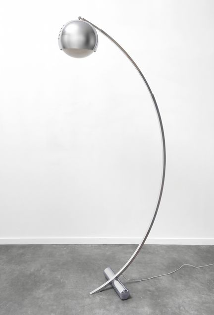 LARGE ARCH-AND-BALL LAMP, CIRCA 1970
Chrome-plated