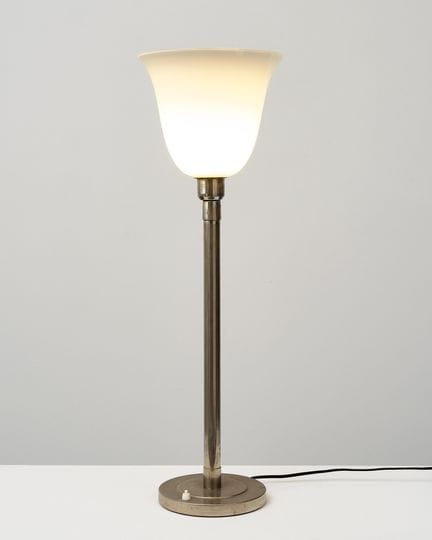 PAIR OF ART DECO LOUNGE LAMPS
in chrome-plated met