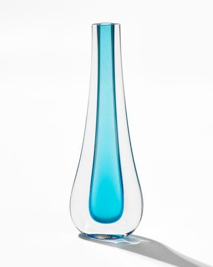 FLAVIO POLI (IN THE STYLE OF) – MURANO
A single-fl