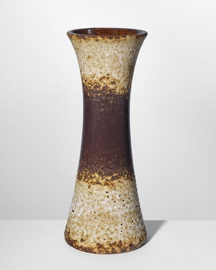 WEST GERMANY - SCHEURICH KERAMIK
Vase curved in th