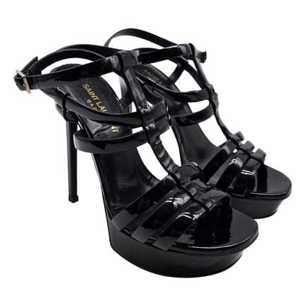 Yves Saint Laurent
Sandalen „Bianca“ aus schwarzem
