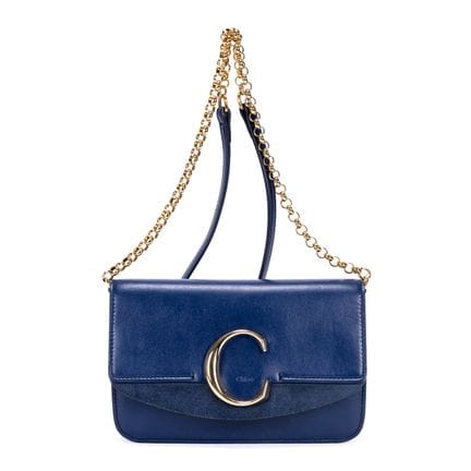 Chloé
Umhängetasche „C“ aus blauem Kalbsleder.
Gol