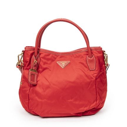 Prada
„Hobo“-Umhängetasche aus Nylon und rotem Led
