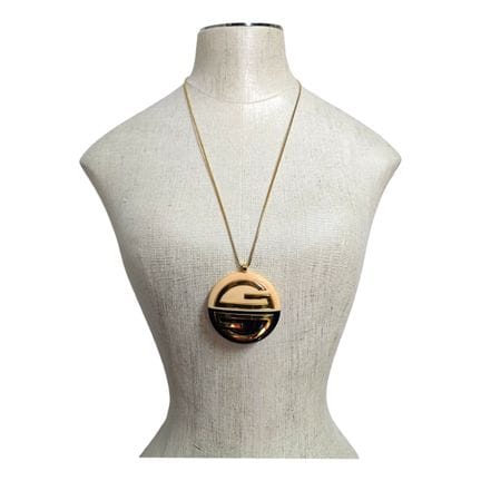 Givenchy
Vintage
„GG“-Medaillon-Halskette aus Luci