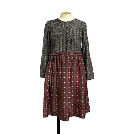 Antik Batik
Langärmliges Hemdkleid aus Seide mit P