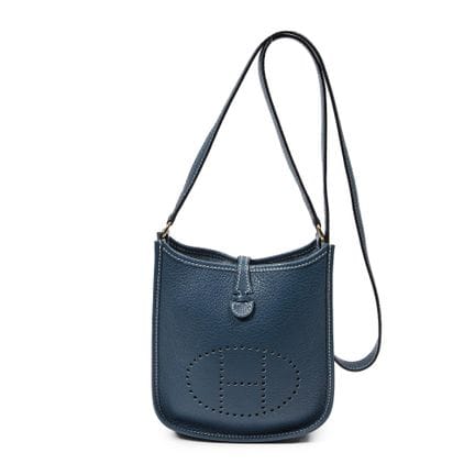 Hermès
Umhängetasche „Evelyne“ aus blauem „Clemenc