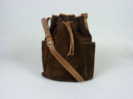 LANCEL, Paris - SAC seau en suédine marron et lien