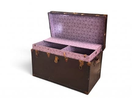 *Grande MALLE de voyage rectangulaire en bois, gai