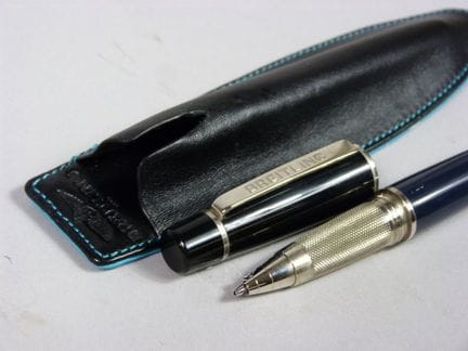 BREITLING – KUGELSCHREIBER, Schaft aus schwarzem K