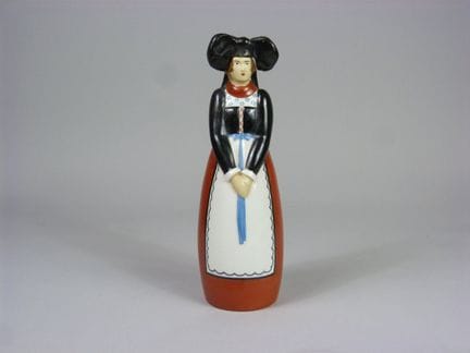 ROBJ, Paris – „L'alsacienne“. 
Anthropomorphe Likö
