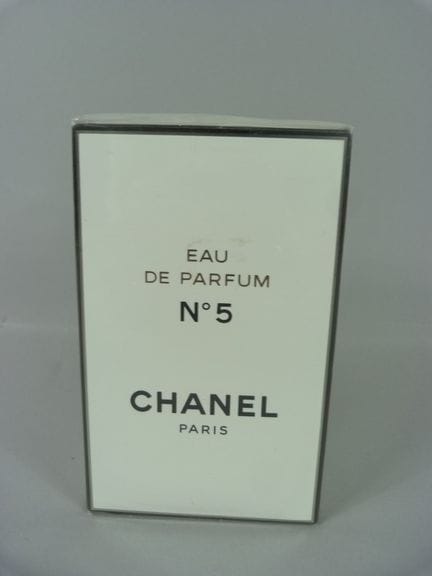 CHANEL n°5 - FLACON eau de parfum, 200 ml. 
Scellé
