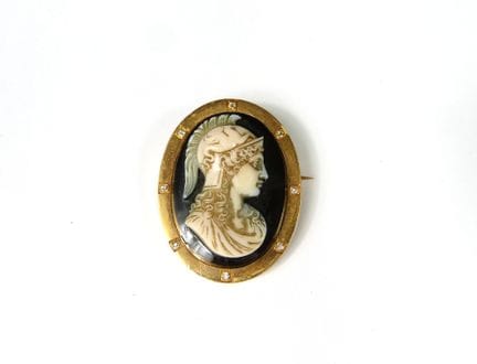 Precioso BROCHE-CAMEOS de oro rosa de 750 ‰ y ónix