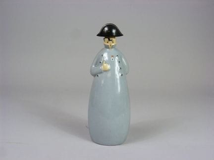 ROBJ, Paris und Limoges – „Napoléon“.
Anthropomorp