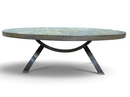 TABLE BASSE ovale en pierre de lave et piétement e