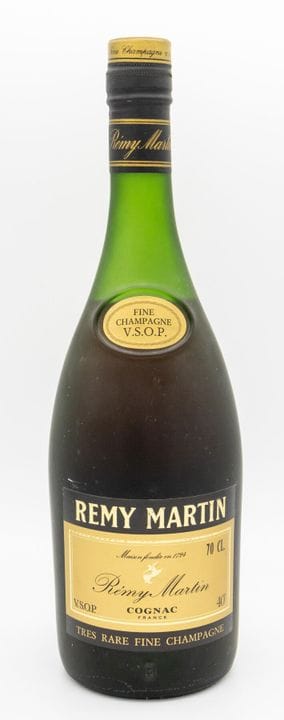 COGNAC FINE CHAMPAGNE V.S.O.P.
Rémy MARTIN.
1 bout