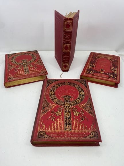 Jules VERNE, Paul d’IVOI:
-    J. VERNE, La vuelta