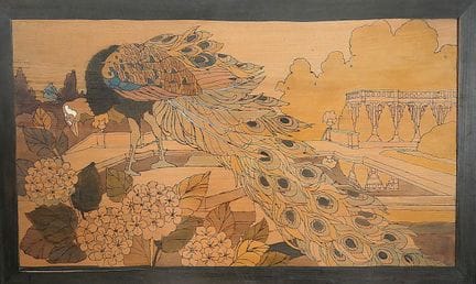 长方形木板，饰有公园中孔雀的烙画图案
61 x 103 厘米。含画框（带缝隙）