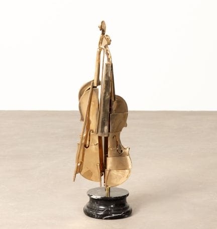 Armand FERNANDEZ, genannt ARMAN (1928–2005).
Geige