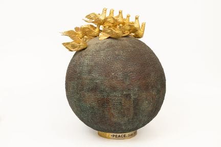 Zurab TSERETELI, Georgier (1934–2025).
Frieden.
Br