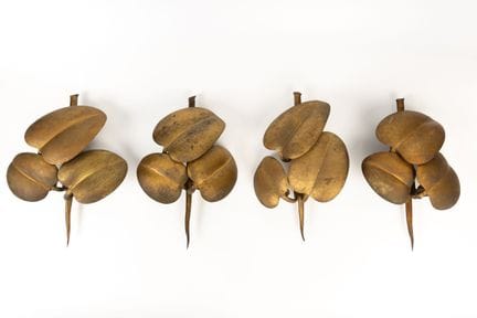 Set aus vier Wandleuchten aus vergoldetem Metall i