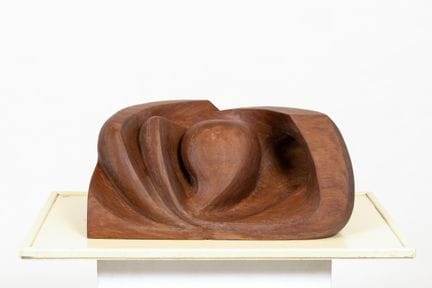 Joëlle NEVEU (1944–2007).
Im Gleichgewicht ganz na