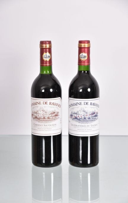 一批葡萄酒，共31瓶，包括：1995年份Domaine CHALLON白葡萄酒，6瓶； 拉瓦内酒庄“