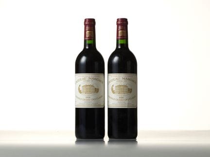 1996年玛歌酒庄（Château MARGAUX）GCC1玛歌（1张酒标有极轻微痕迹，另1张酒标完