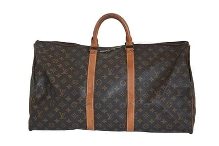 路易威登 KEEPALL 55 旅行包
Monogram 帆布。镀金五金件。55×31×26 厘米。