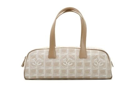 SAC À MAIN DE LA GAMME TRAVEL DE CHANEL
Cuir matel